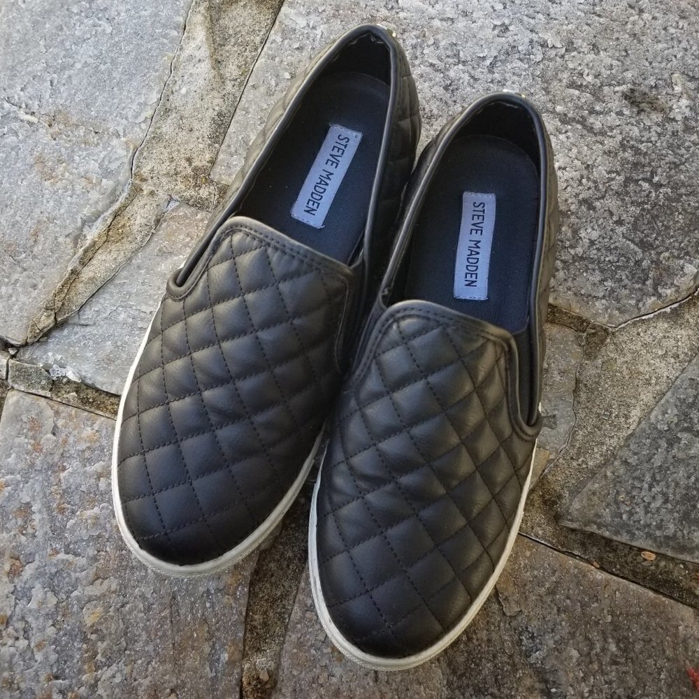 Steve Madden Ecentrco Quilted Slide On Sneakers 8